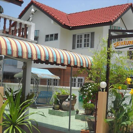 Sri Krung Guest House Phra Nakhon Si Ayutthaya Zewnętrze zdjęcie