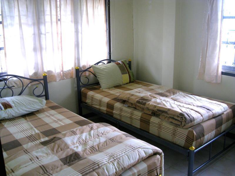 Sri Krung Guest House Phra Nakhon Si Ayutthaya Zewnętrze zdjęcie