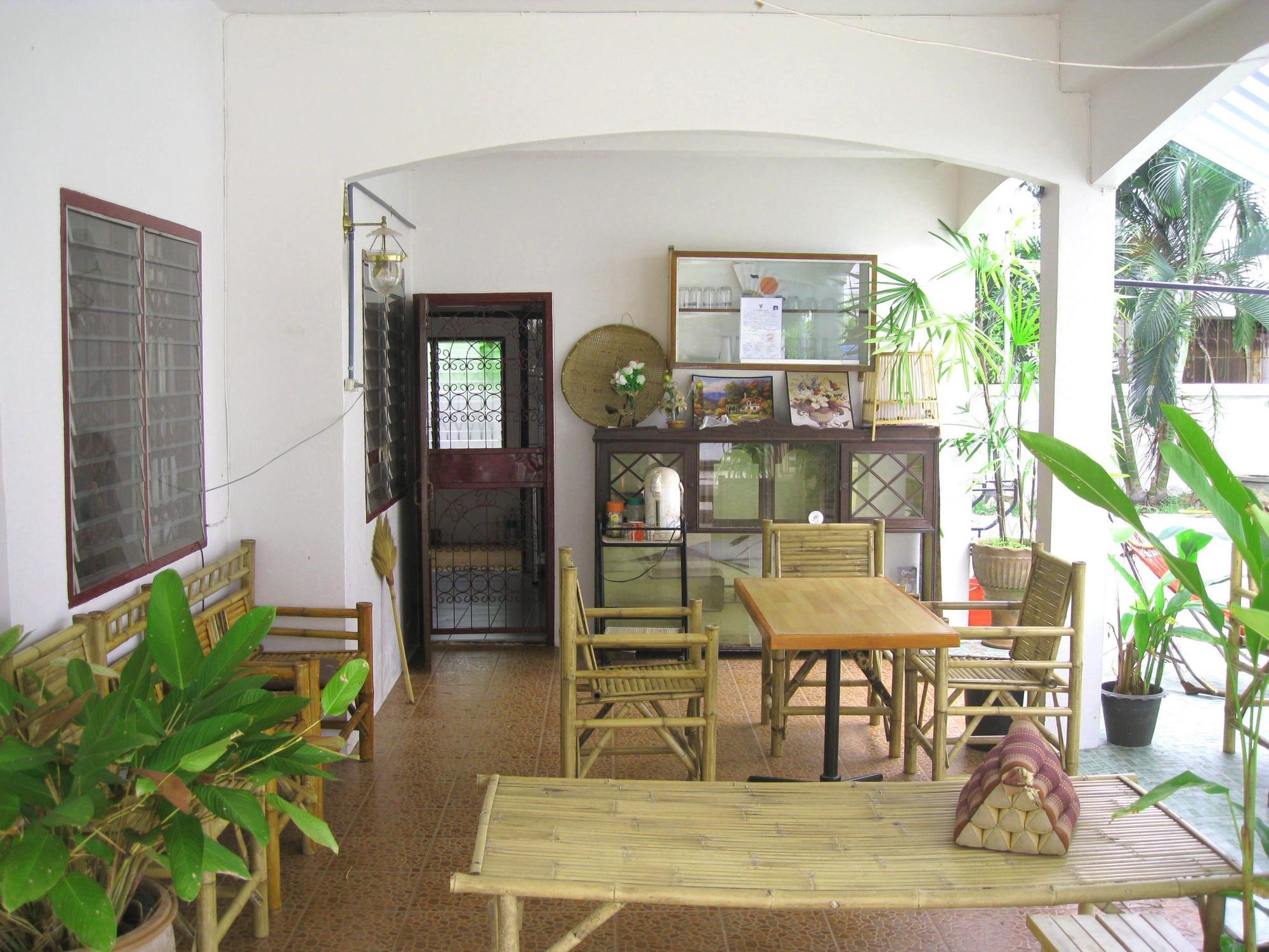 Sri Krung Guest House Phra Nakhon Si Ayutthaya Zewnętrze zdjęcie